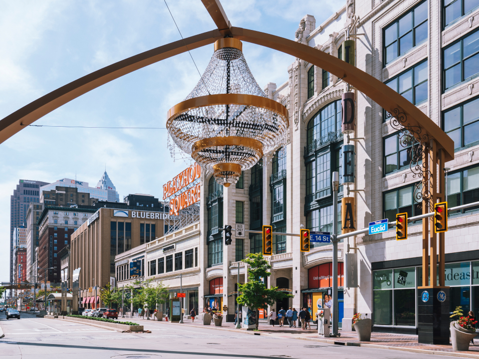 InterConCLE's tweet image. Make the most of your stay at InterContinental Cleveland, where top city attractions are just steps away. Explore the Rock &amp;amp; Roll Hall of Fame, catch a show at Playhouse Square, or visit the Cleveland Museum of Art. #InterConCLE #Cleveland #Ohio
bit.ly/3of5Wb2