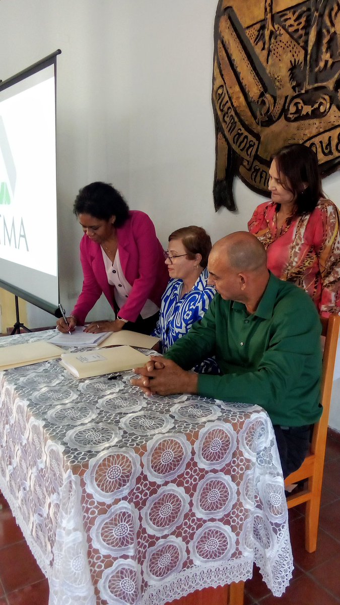 CitmaLT's tweet image. Se realiza acto de entrega y recepción del cargo de Delegado del CITMA.  
Reconocemos la huella de excelencia de Gisela Velentina Olano Felipe y damos la bienvenida a Frank Rolando Villavicencio Estepa, con confianza en su dedicación y servicio.#Ciencia#MedioAmbiente#LasTunas