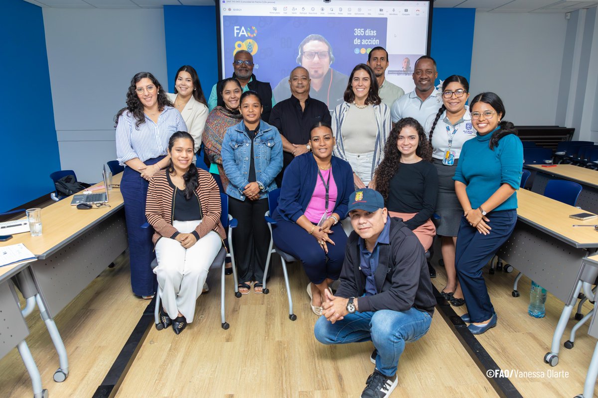 FAOMesoamerica's tweet image. Hoy en 🇵🇦 se desarrolló la 5ta Comunidad de Práctica, donde abordamos la inocuidad alimentaria con el aporte de la experiencia de PIMA–CENADA de Costa Rica🇨🇷 , mediante trabajos en grupo, identificamos retos y construimos soluciones concretas para fortalecer esta materia clave.