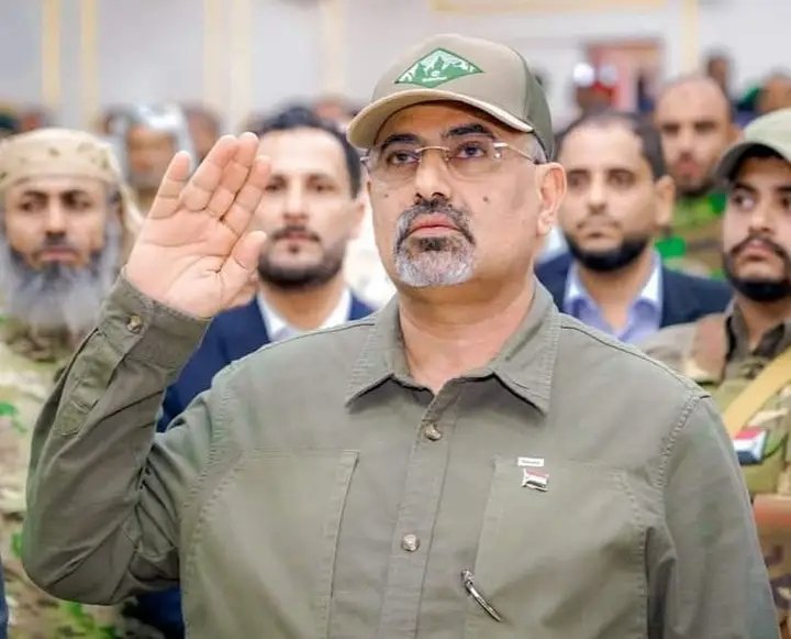 لك التحية يا من وقفت شامخاً كالجبال الراسيات لا تهزك الرياح ولا تكسرك التحديات🫡
#انتصار_الجنوب_بصمود_الانتقالي