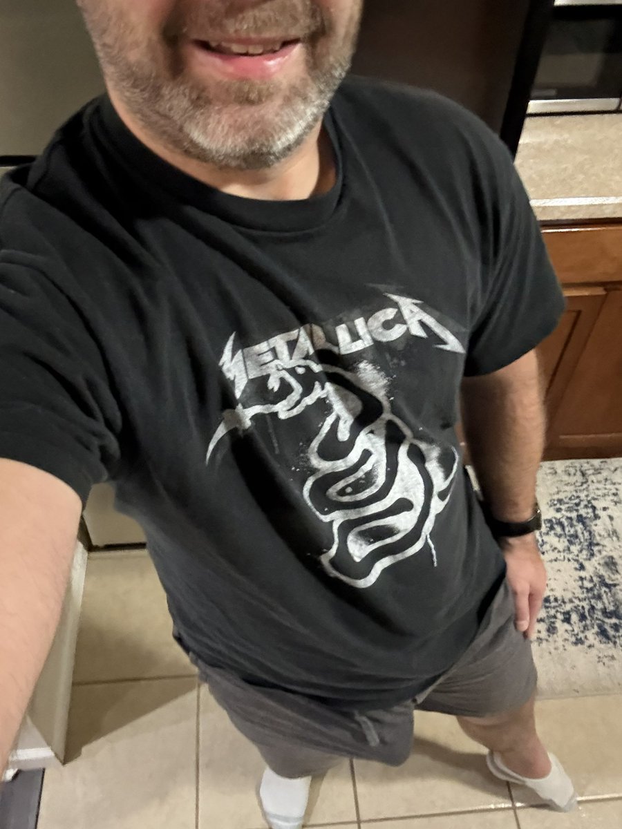 Always be aware of the energy that you are giving in this world. The positive or negative energy affects everyone around you. Kind energy goes a long way. What energy are you giving this world today?