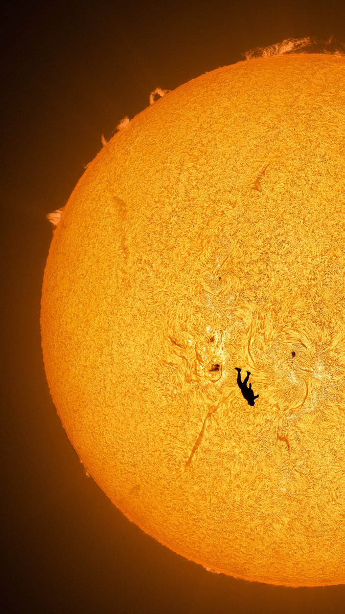 AJamesMcCarthy's tweet image. It’s been hard to not post this every day since I first shared it, thanks everyone who shared on my behalf (assuming you tagged me and didn’t take credit for it lol)

Here’s a version formatted for a mobile wallpaper you’re welcome to use!

I still have a few prints available 👀