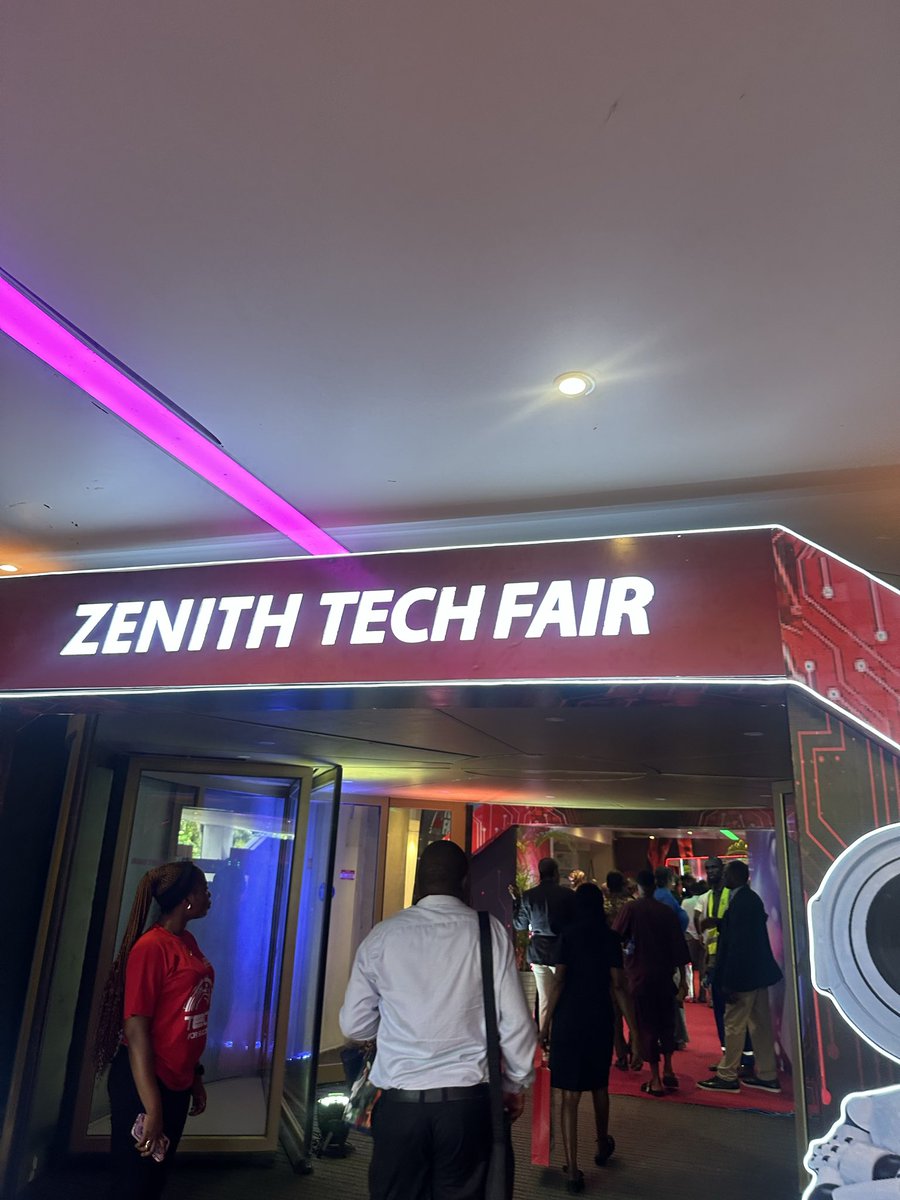 Jooju__'s tweet image. Stepped into the Zenith Bank Tech Fair and walked out charged with new ideas.
Innovation, cybersecurity, AI, brilliant minds, everything was alive in that room.
If growth has a space, it’s here. 🚀

#ZenithTechFair #Tech #ZBT #Cybersecurity #GrowthMindset