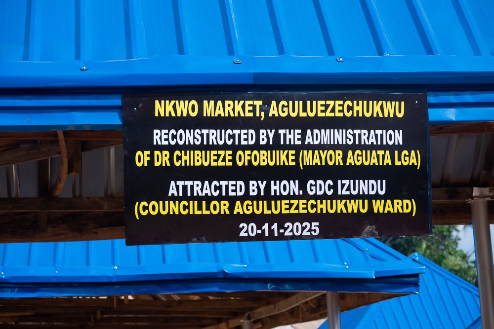 buezeofobuike's tweet image. Built for the comfort of our mothers engaging in petty trading, we commissioned the Nkwo Open Stall Market, Aguluezechukwu, Aguata LGA.

We are intentional with the drive to provide convenient business facilities for traders across the fourteen communities in Aguata LGA.…