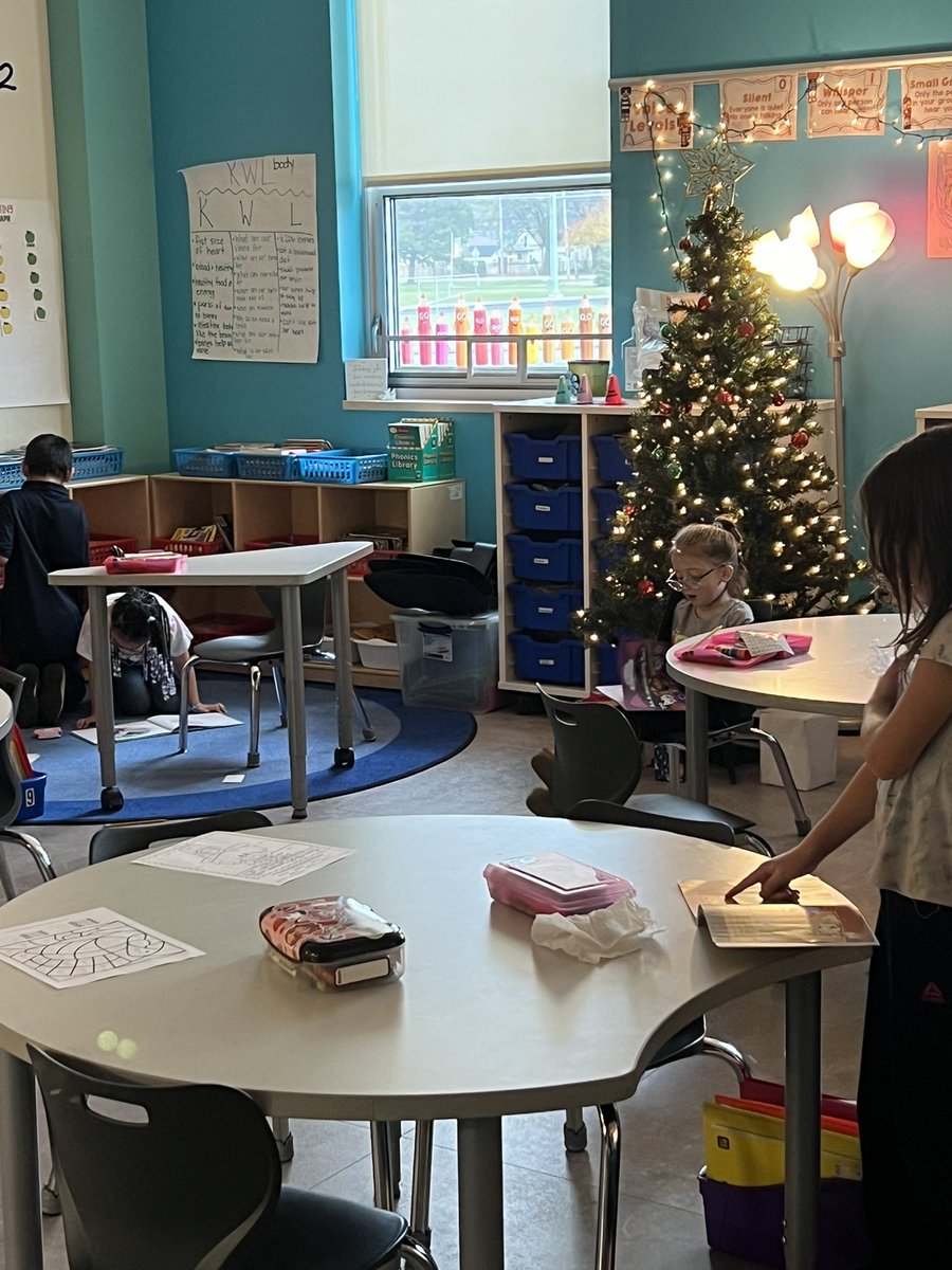 Longfellow Elementary School tweet media