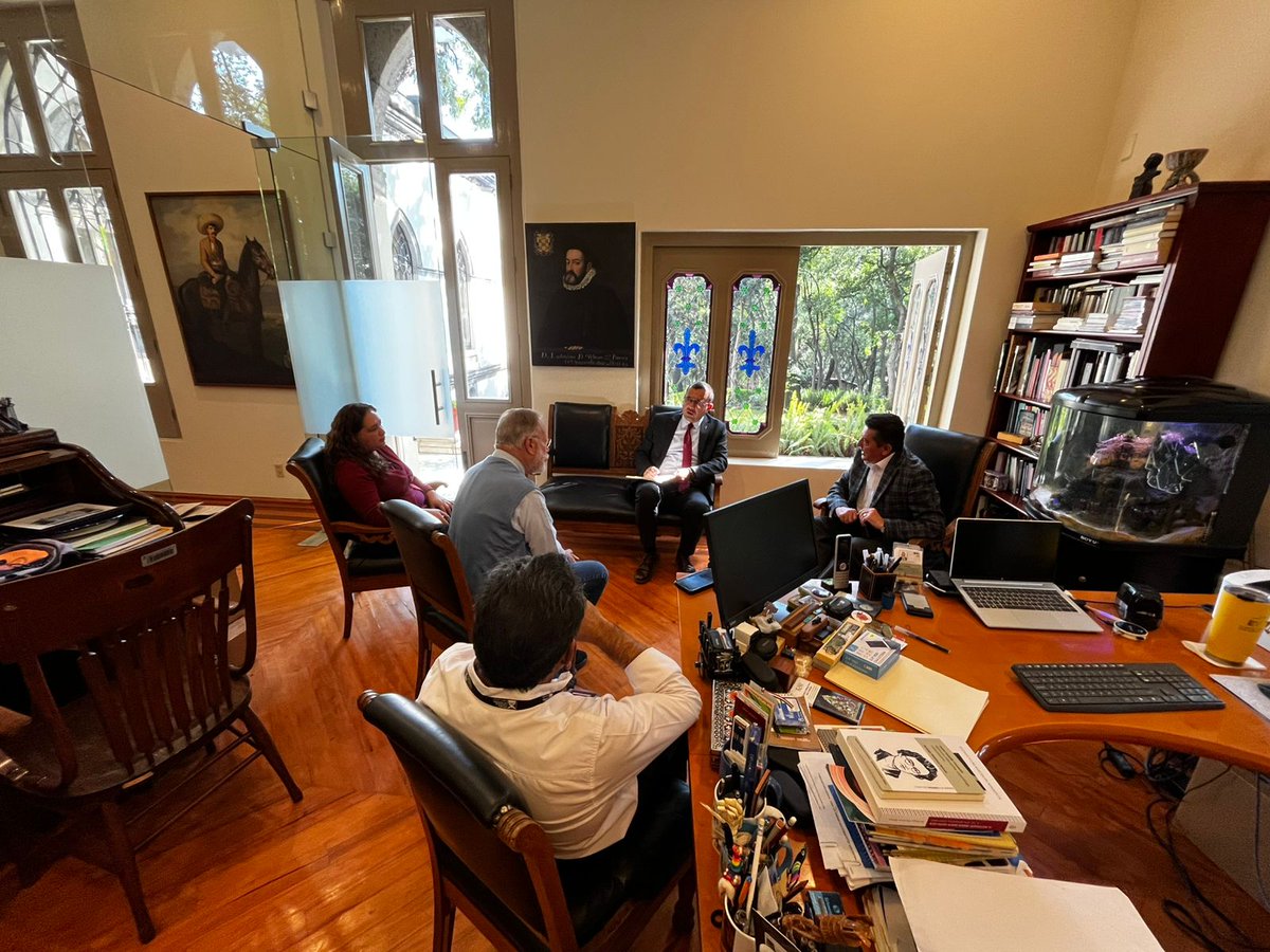 TIKA_Mexico's tweet image. Visitamos el #CastillodeChapultepec, sede del Museo Nac. de Historia, y conversamos sobre posibles áreas de colaboración con el direc Salvador Rueda Smithers. Agradecemos también al Prof. Dr. Mehmet Necati Kutlu, quien nos acompañó en esta visita

@Museodehistoria 
@Tika_Turkiye