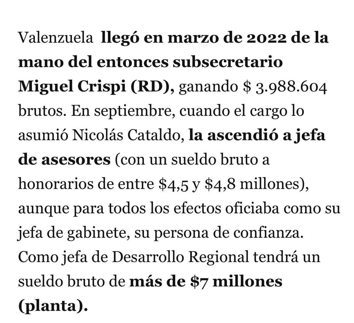 Ella es Martina Valenzuela Levi es militante de las JJCC actual jefa de planta transgénero de la Subdere regional un cargo inventado por Giorgio Jackson su mentor , no hace absolutamente nada, no asiste a trabajar y hoy es parte del comando de Jeanette Jara. 

Gana 7 millones