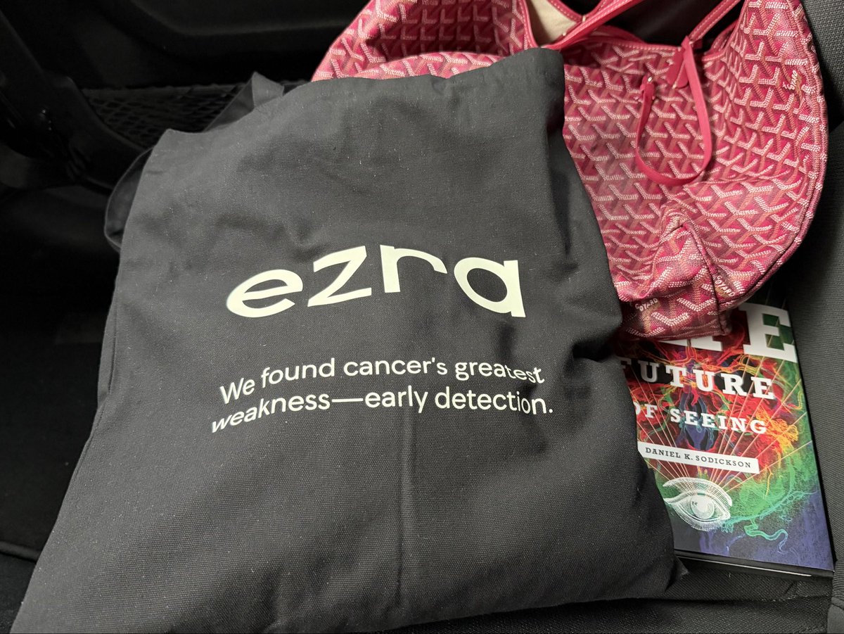 Odile_Roujol's tweet image. Hi 👋 @emigal . Great experience with the MRI ( LA Beverly). Looking forward to see my result on @function platform. Love the pajama! #earlydetection #health will recommend the scans to my beloved !