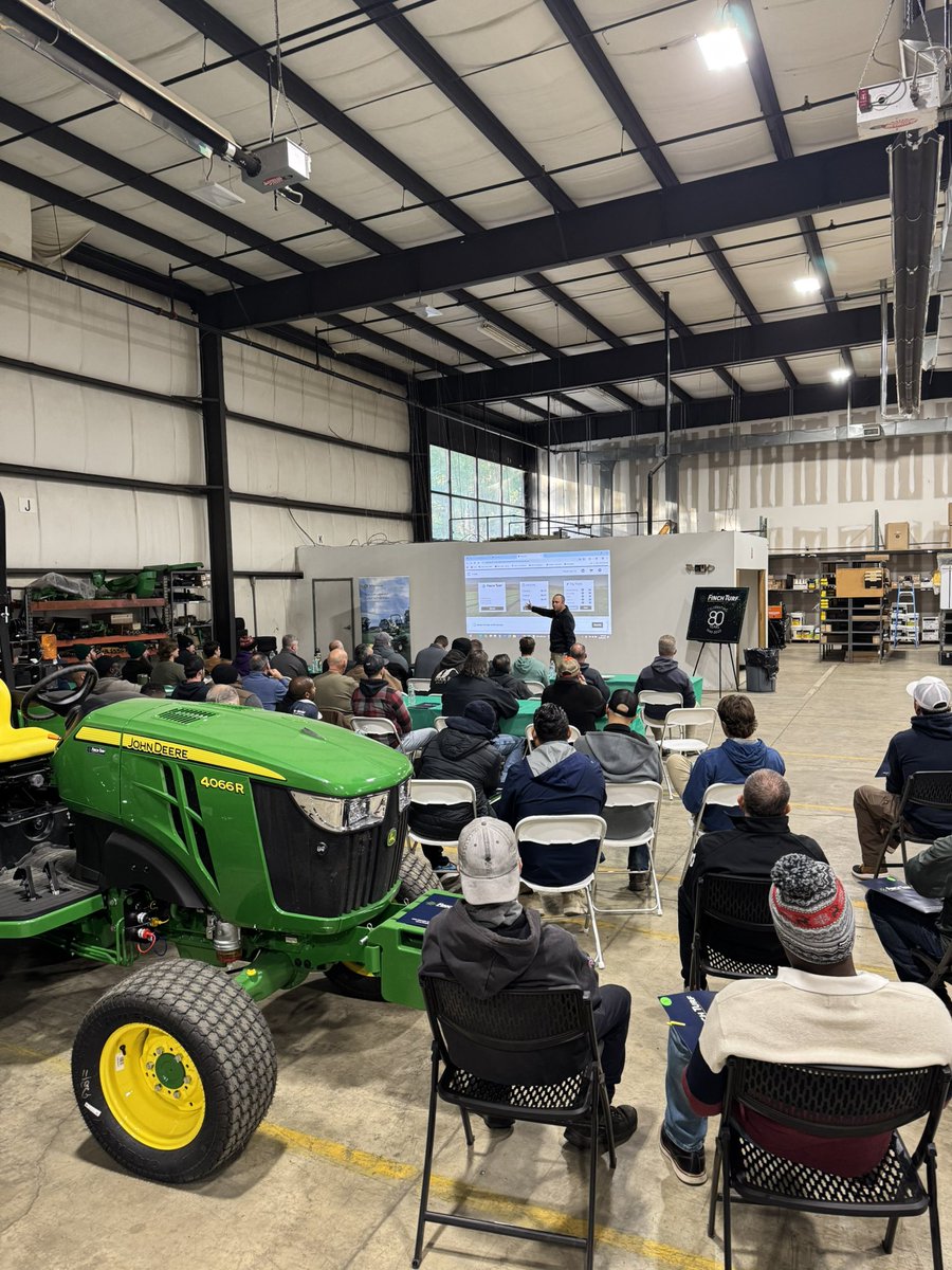FinchTurf's tweet image. 👏🏻 We had an awesome turnout for our New Milford, CT Service Workshop today!!  Thanks to everyone who came and spent the day with us!!! #StaySharp #NeverStopLearning 🛠️

🔥Next up is our 1/14/26 workshop on Long Island! There’s still time to register!