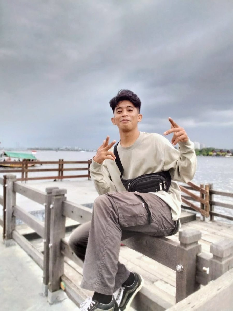 ibhe_21's tweet photo. 😇 https://t.co/zYzH9MYe25