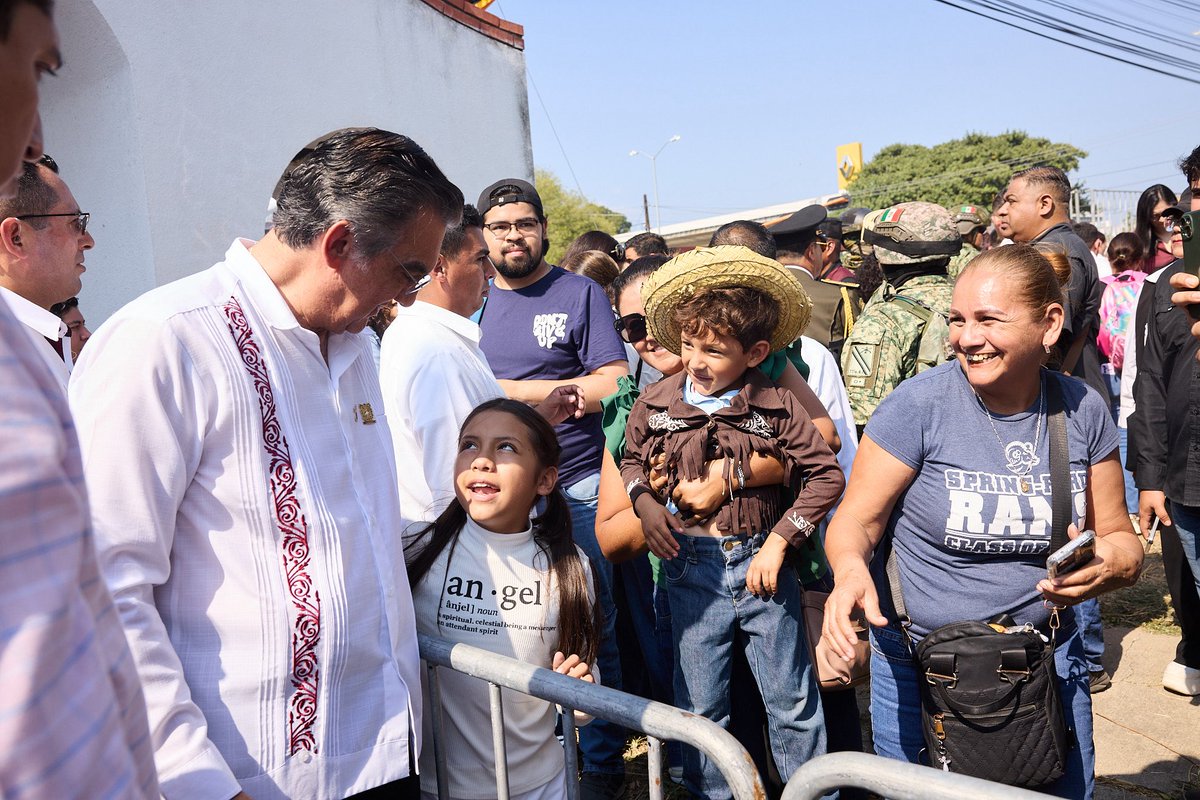 Así vivimos el desfile del 115 aniversario de la Revolución Mexicana: con familias, alegría y gran participación ciudadana. 

Me da mucho gusto ver cómo en Tamaulipas celebramos juntos nuestra historia y nuestras tradiciones.