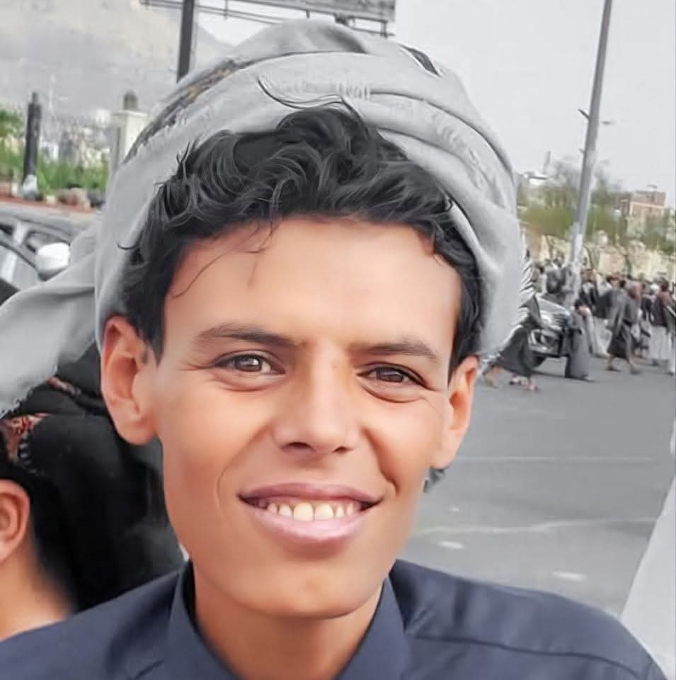 لكل الأحرار والشرفاء المهتمين بمحتوى حسابي.. 
ارجوا نشر الحساب وتفعيل جرس التنبيهات والتفاعل مع المحتوى اذا تكرمتم.. 
وتحياتي لكم جميعاً يا اوفى الناس🌹