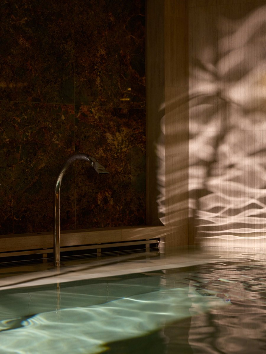 splendorvaca's tweet image. Designed to help guests reconnect with themselves, Explora Journeys&apos; spa is influenced by the calming presence of the ocean, featuring dedicated treatment rooms for relaxation.

Contact me to learn more about Explora Journeys.
#ExploraJourneys #OceanStateOfMind #SailUnique