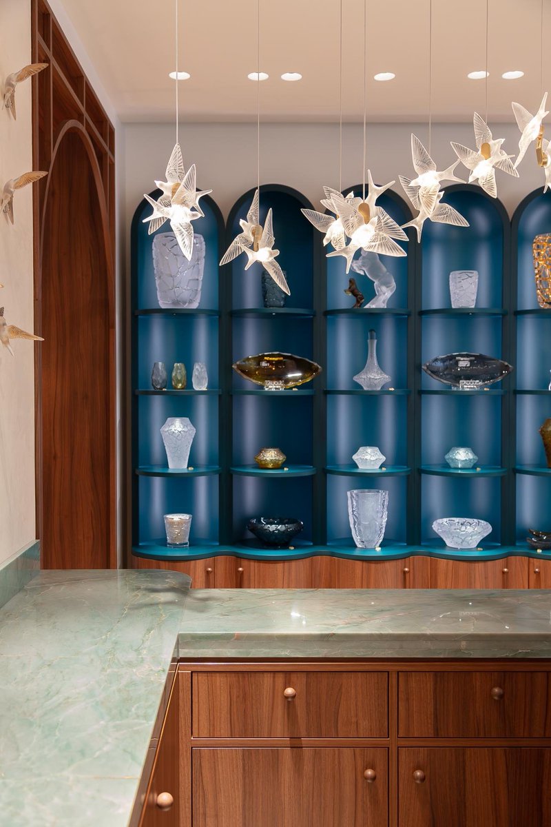 cppluxury's tweet image. LALIQUE opens newly renovated flagship store in Paris at Rue Royale (historical boutique)

#Lalique #Paris #RueRoyale #luxury #luxurycrystal #glasswear #crystal #homecollection #luxuryretail @lalique