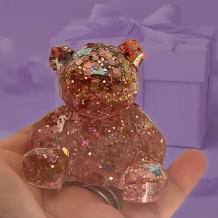 Poxy_Roses's tweet image. Handmade sparkles hit different — especially in pink.
poxyrose.com/resin-bear-fig…

#shimmercollection #PinkResinBear #poxyrosedispatch