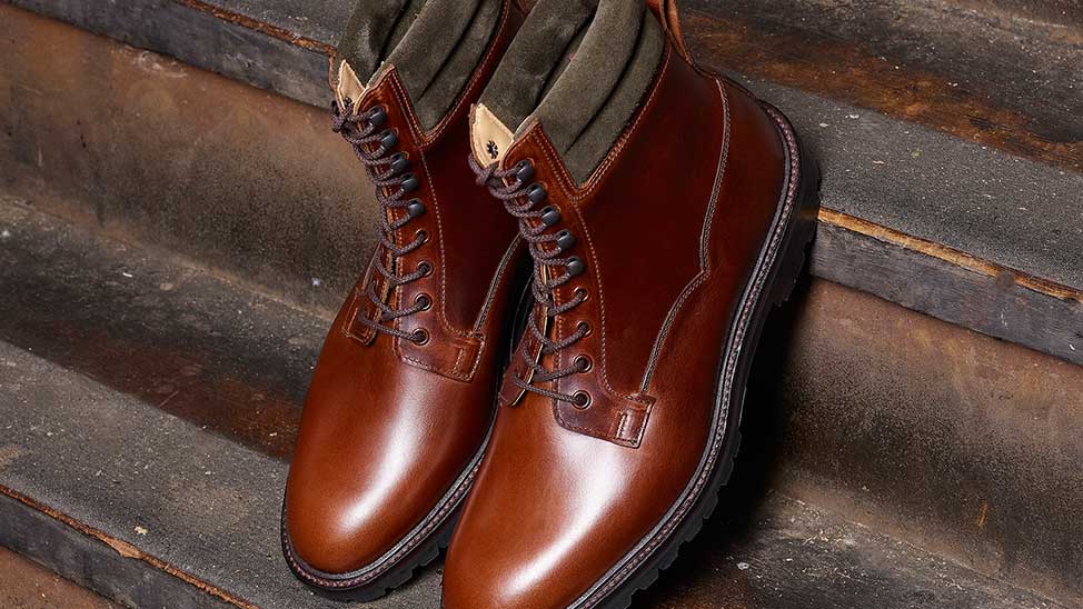 The Ross, by <a href="/CrockettJones/">Crockett & Jones</a>, is made from the finest chocolate hurricane hide and is a worthy addition to any winter wardrobe. Come see it, and our exclusive Rough-Out Suede variation in person!

#oconnors #yyc #crockettandjones #boots #winterwardrobe #comfort #style #fashion