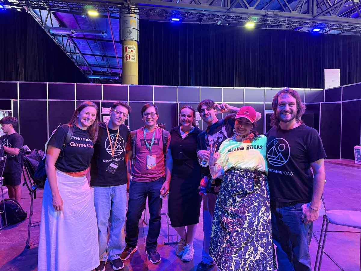 Kim Currier tweet media