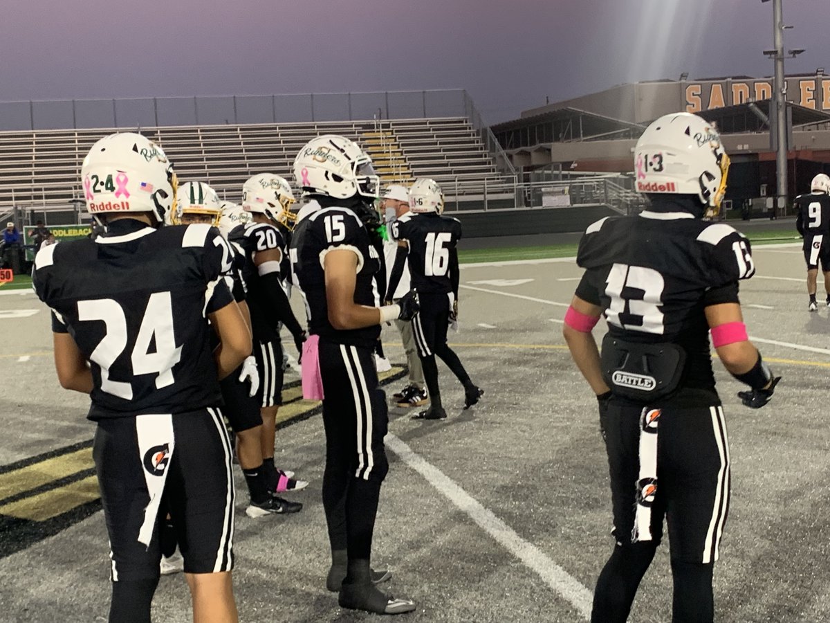 Saddleback has one of the most original nicknames, the Roadrunners. The top-seeded team hosts Woodbridge Friday at 7 p.m. in the CIF D13 semifinals. Here's more about the Roadrunners!
PHOTO: Tim Burt, OC Sports Zone
CLICK LINK:
ocsportszone.com/top-seeded-sad…
<a href="/OCSportsZone/">OC Sports Zone</a>