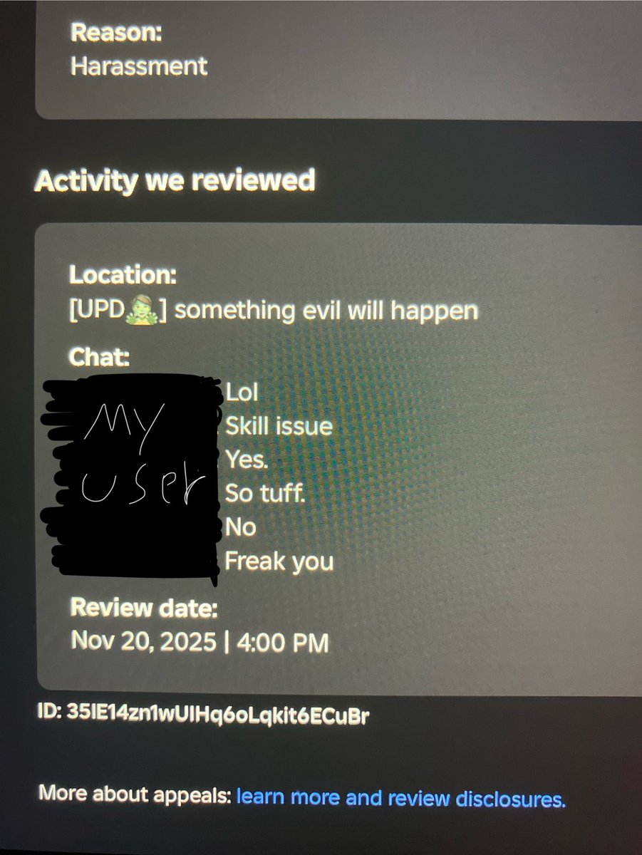 AC10udy3rr0r's tweet image. Are fucking for real, Roblox?
I was banned for three days over this childish shit. #ROBLOX #freeschlep