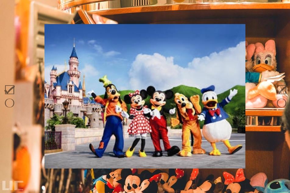 aeealey's tweet image. ☘Candles stand in the dining centerpiece.🪀Hot tea, soothe.