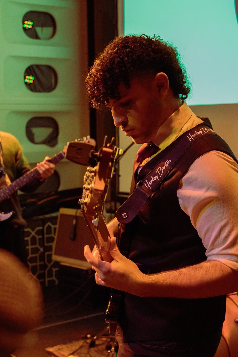 Did alla this shit posting to get traffic on my page to say WE, <a href="/ManzalinaBand/">Manzaliña 🍏 @ CAC 24/08</a> , ARE PLAYING ON CURACAO🇨🇼
 📅 DECEMBER 27TH 2025. 
📍GOMEZPLEIN 
🕖 7PM
🍏🍏🍏