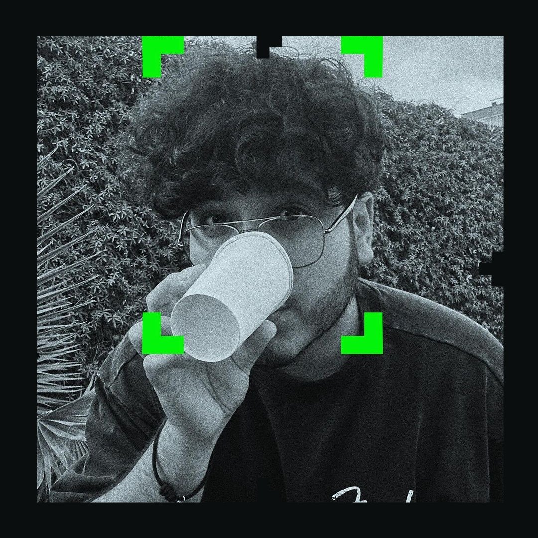 Poco se habla de que en este mes se cumple 1 año desde que AQUINO comenzó a streamear en KICK!

💚