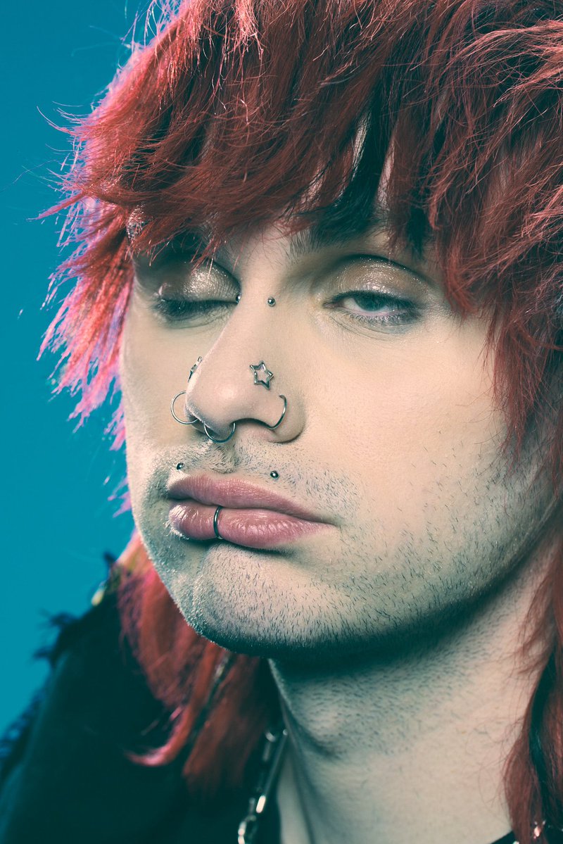 5SOS's tweet image. A scream that makes the earth quake, good looks for days, and he’s one of the most talented producers and guitarists we’ve ever met? It must be the one and only @Michael5SOS’s birthday! An absolute legend, and will always be the best of friends. Wish Michael a happy birthday…