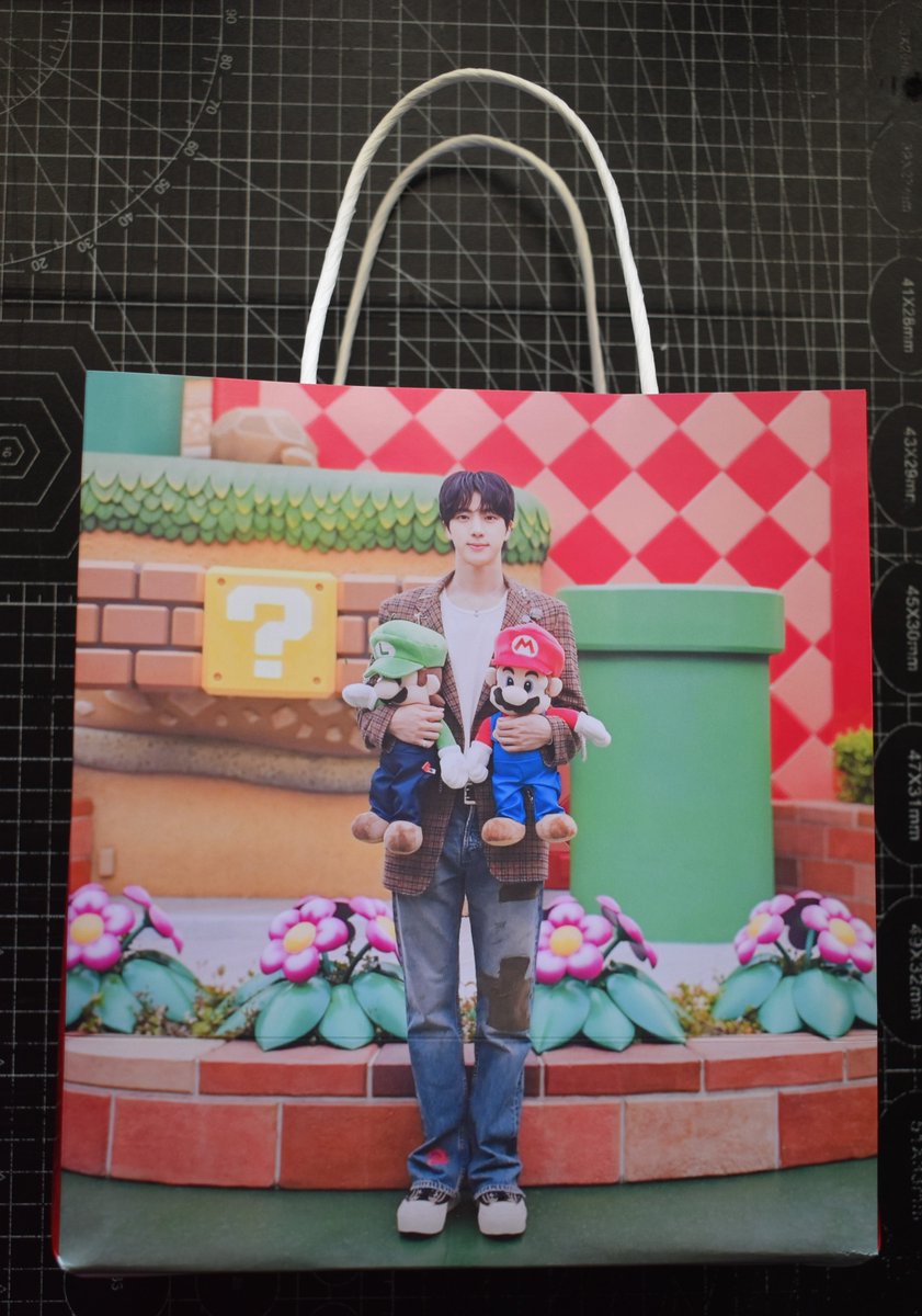 _horangheart_'s tweet photo. #Horangheart_PRINTS 

🖨
✣ 45pcs Paper Bag  
✣ 45pcs Cupsleeve (glossy)   
✣ 60pcs Toploader Frame Sticker (glossy)  

thank you po!      
t. lf printing service piso print packaging needs fan support fanmeeting cupsleeve event https://t.co/AVm7Aw7EnZ