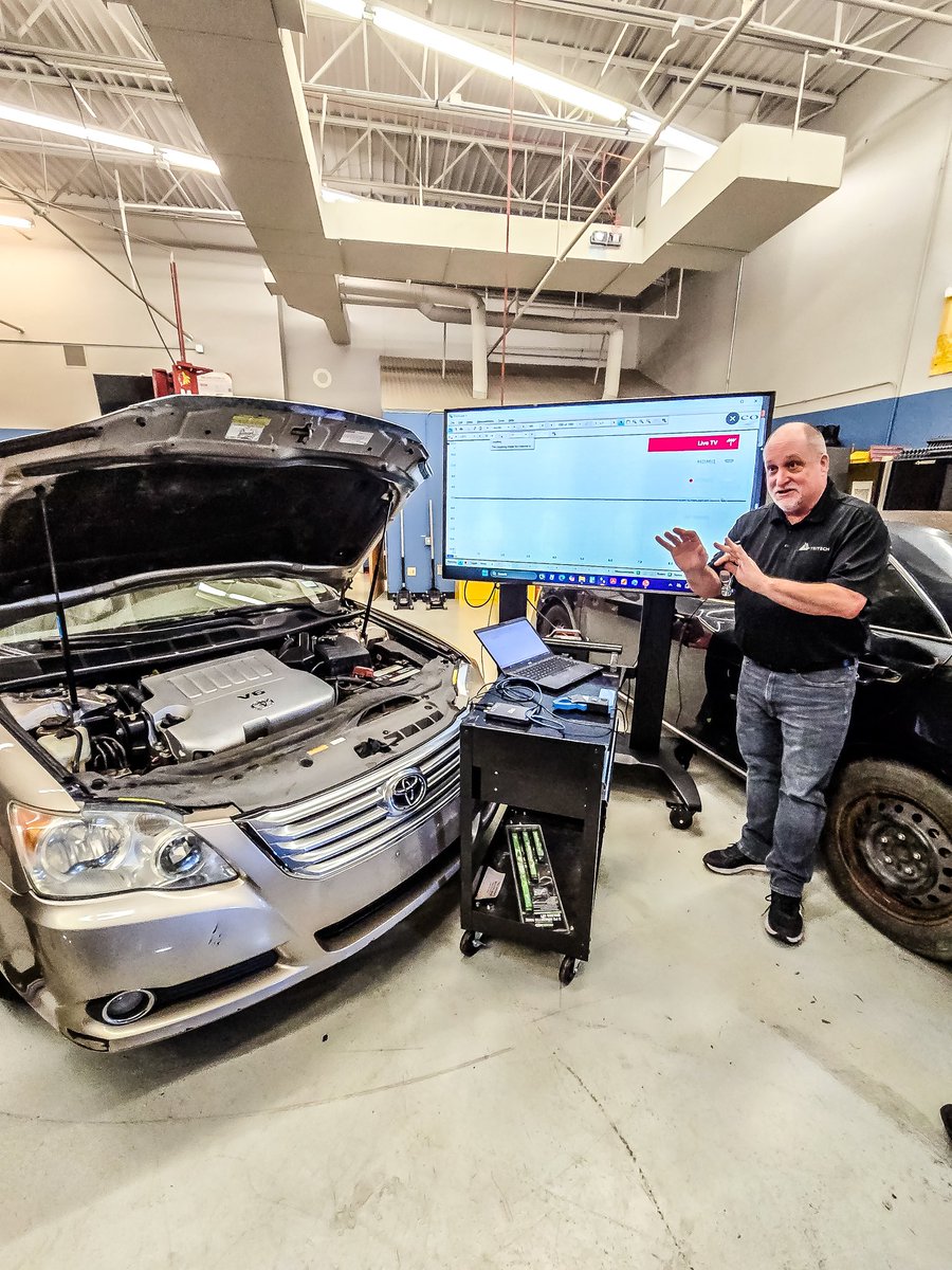 Manuel Morales tweet media