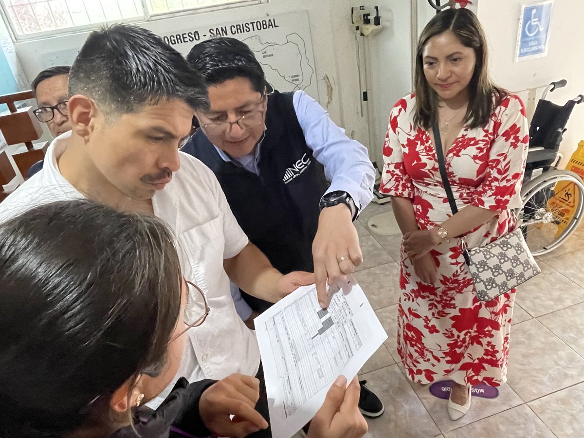 UNFPAecuador's tweet image. ¿Por qué este Piloto es importante para ti?  Porque permite que el gobierno nacional y los gobiernos locales, con apoyo de la cooperación internacional y la academia, puedan  sentar las bases de una estadística pública moderna, confiable y útil 🧡 #GalapagosDatosParaElFuturo