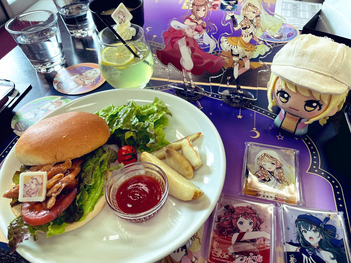 学マスコラボカフェ来た‼️‼️💕💕💕