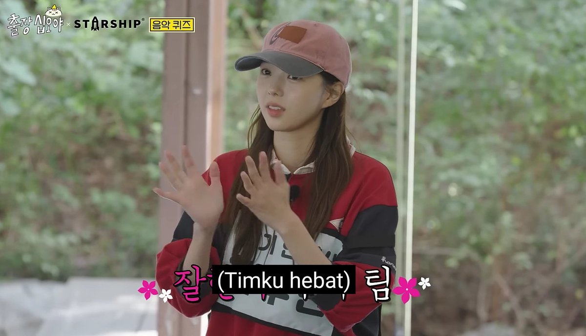 Pantesan di bilang cutee outfitnya sama yeonseok, rasa2 nya mau bilang cute orangnya dehh cuman kasih perantara aja bilang bajuu, karena disini soobin beneran yang cutee bgtt gituuu lohh, kek yang cantik cute bgttt sepanjang episode ini🥹🤏🏻🥰🔥 

#ChaeSooBin