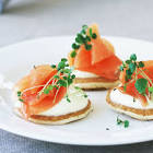 moothemousecat's tweet image. puts out more champagne cocktails with smoked salmon noms #nipclub
