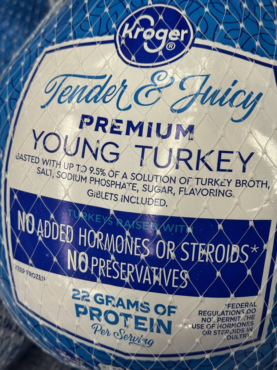 Fujisan765's tweet photo. Thanksgiving is roughly a week away in America. Many supermarkets are reporting brisk turkey sales. The Kroger’s store is stocked with birds of all sizes, and my favorite brand #Butterball is well represented. 😋#turkey #thanksgiving #dinner #thanksgivingdinner https://t.co/1adQ7hgTRV