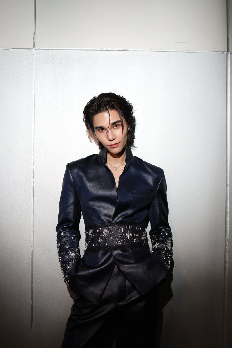 Saturn in the Universe 

#MissUniverseXJeffSatur
#MissUniverse
#The74thMissUniverse
#JeffSatur