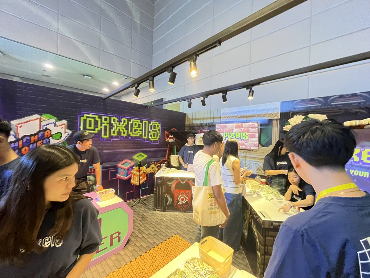 0x_Athena's tweet image. Swing by the Pixels Booth today to win some @pixels_online merch, we’re giving away Pixels tote bags and limited amount of Pixels shirt today. Let’s go YGG Play Summit Day 2 🫶 #YGGPlaySummit #pixelsonline