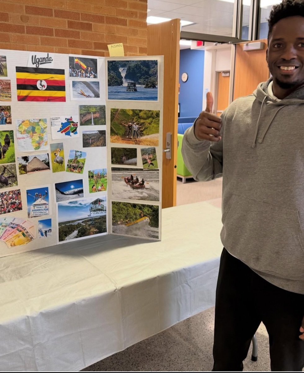 <a href="/wekesa_amos/">Amos Wekesa</a> Ohh wow, am jealous. But am really inspired by <a href="/wekesa_amos/">Amos Wekesa</a> for always opening our eyes towards tourism. I think it always starts with us. 
Am in college in the US. And yesterday i had an international day expo.
This is how it went down. I used what i had