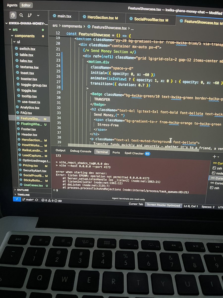 Ayodave5's tweet image. Me at 4:am because deadline meeting is by 2pm😭💔

#FrontendDev #frontenddevelopers #buildinginpublic #100DayChallenge