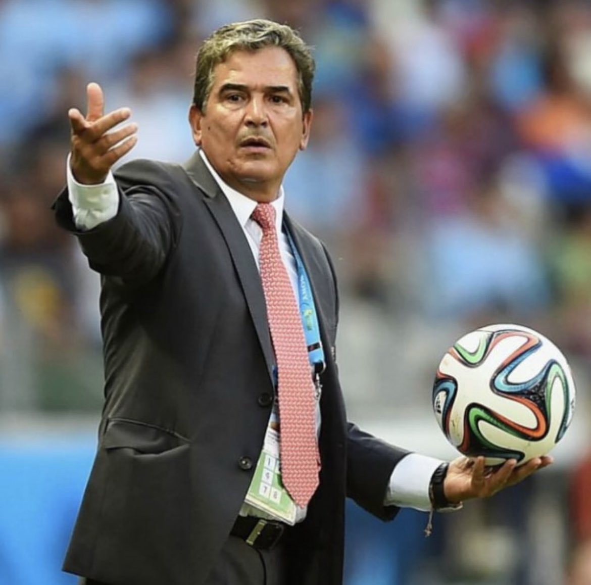 Caleb_Jephte's tweet image. « Eliminasyon Costa Rica ak Honduras lan fèt nan yon fason ki pa onorab. 2 nan pi gwo ekip nan CONCACAF lan pa t dwe jwe nan menm gwoup. Bagay konsa pa fèt ni an Ewòp ni lòt kote nan mond lan. »

Deklarasyon Jorge Luis Pinto, antrenè Kolonbyen ki te antrene Costa Rica ak…