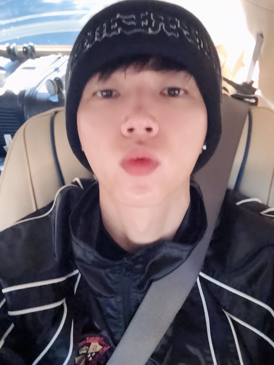 뽀 tweet media