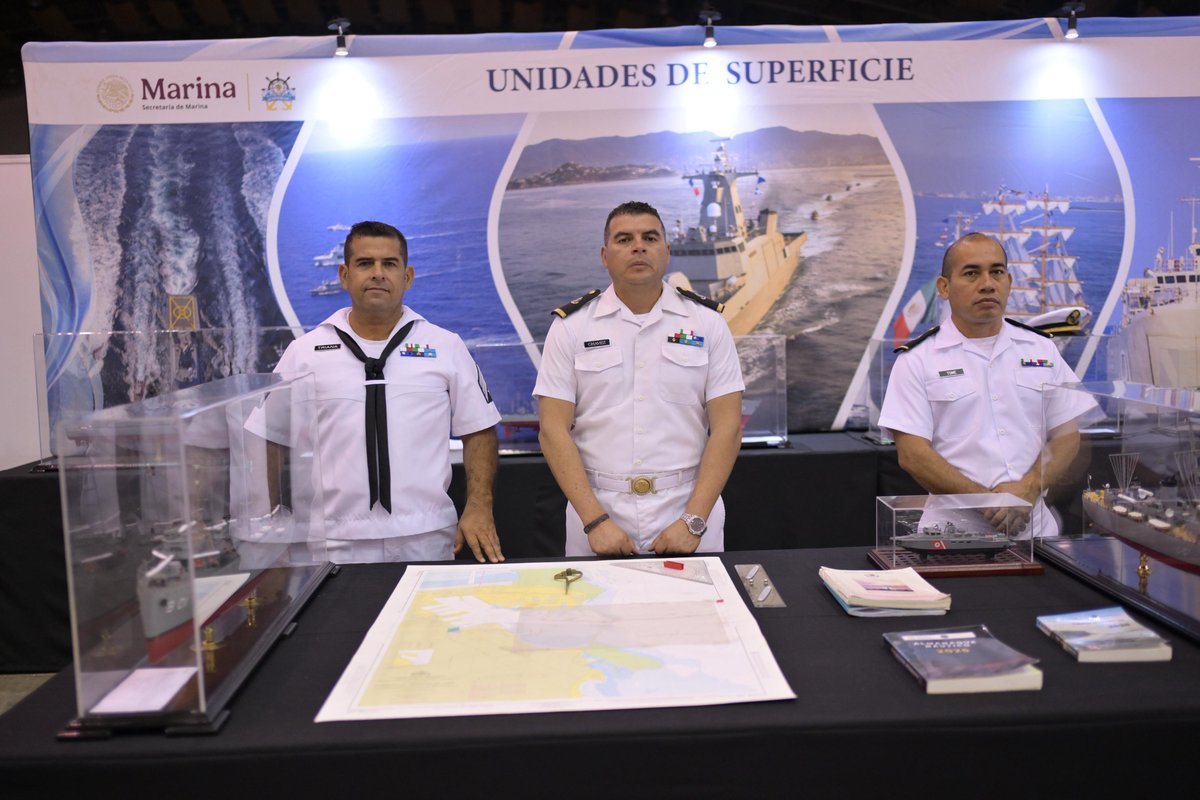 EspejoDelPoder_'s tweet image. Esta es su casa, Gobernadora agradece a la Marina por su apoyo a Veracruz ante la contingencia espejodelpoder.com/esta-es-su-cas… a través de @EspejoDelPoder_