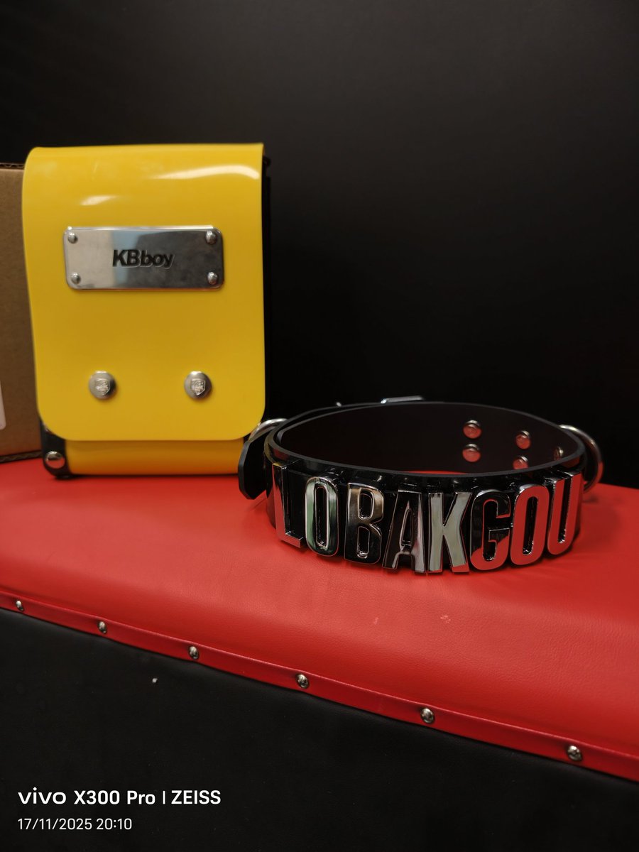 新“頸圈”到手咯
刻上了自己獨一無二的名字  
<a href="/kbboy_official/">KBboy</a> #KBboy