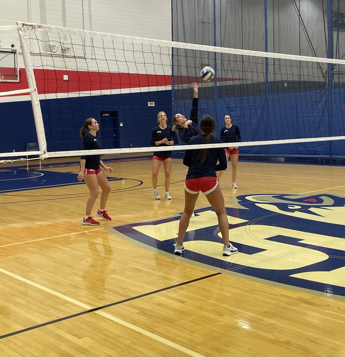 How do you finish off a record breaking 2025 season. Volleyball and another great USI theatre production!!! <a href="/USIAthletics/">USI Athletics</a>