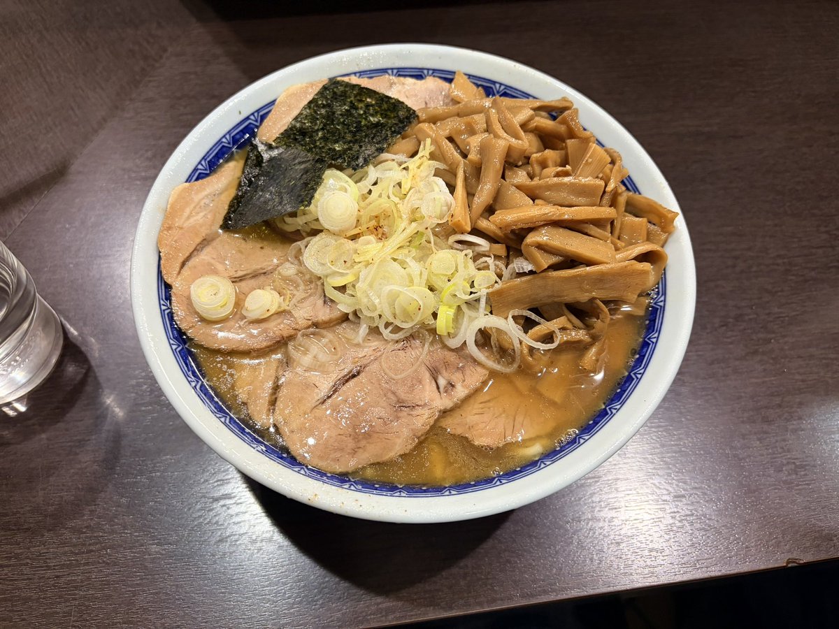 chikipawapuro's tweet photo. 久々ラーメン🍜
成増の有名店💡 https://t.co/Xp32C0iVvz