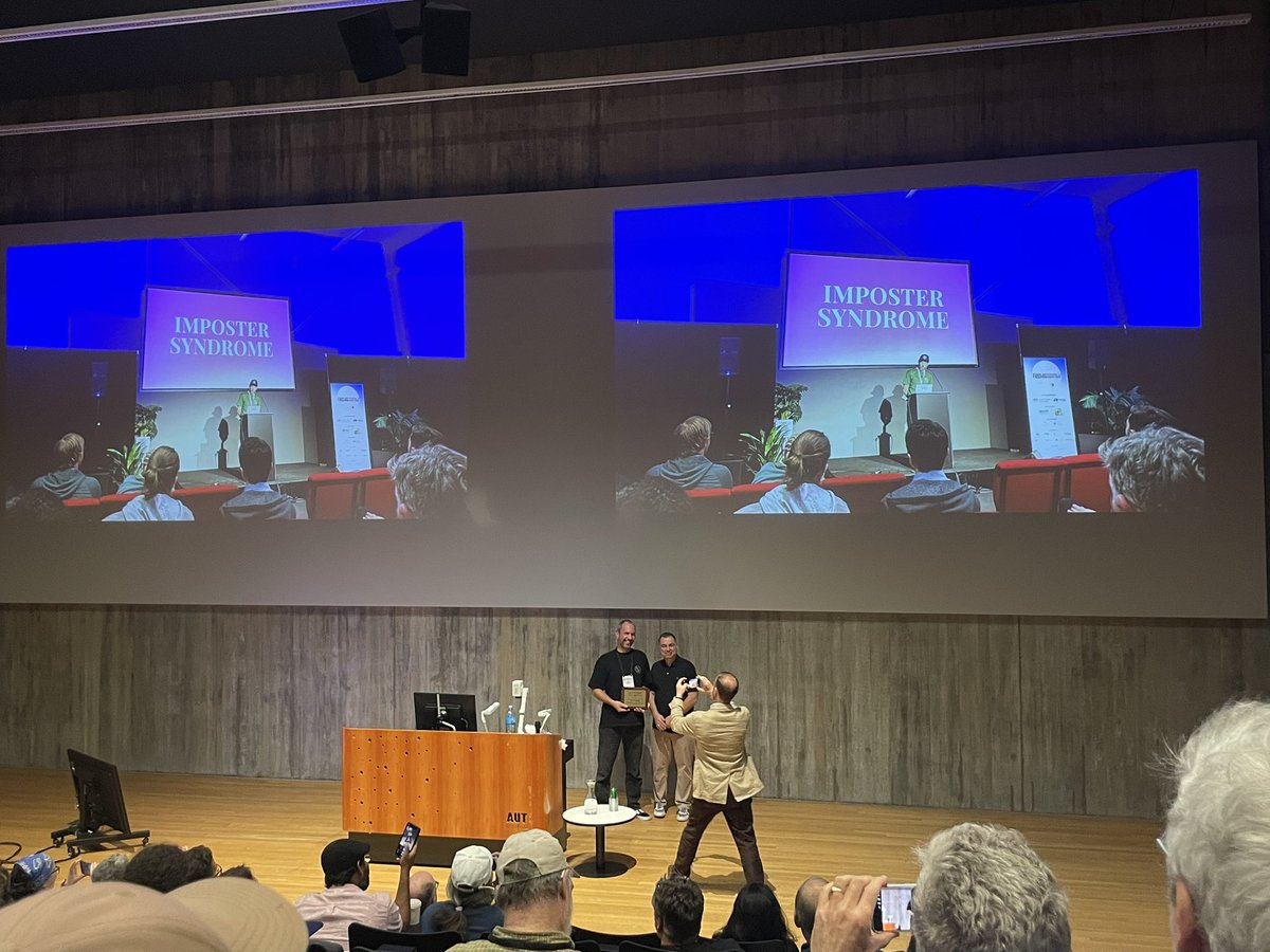 asahina820's tweet image. closing!
#foss4g