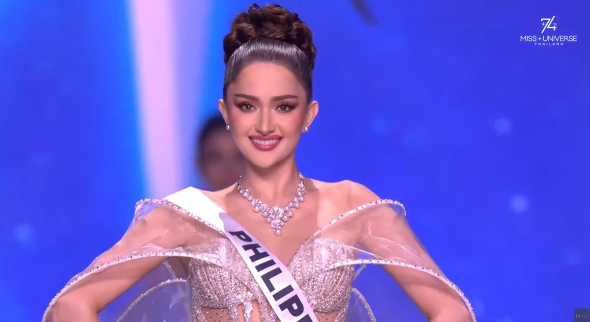 wavydreamboat1's tweet image. Nakaka-proud si Athisa ano? The best performance since the wins of Pia Wurtzbach and Catriona Gray. Manalo or hindi, you finished your pageant journey with a huge impact. #AhtisaManalo #MissUniverse #MissUniverse2025 #Athi5a