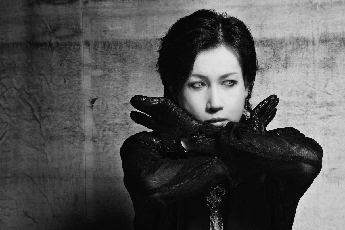 kirito_0fficial's tweet image. 当日券情報！

KIRITO Tour 2025-2026「THE CLOCKWORK BIBLE」

11/23(日•祝) SUPERNOVA KAWASAKI
17:00開場/17:30開演

11/24(月•振休) SUPERNOVA KAWASAKI 
16:30開場/17:00開演

詳細はこちら→kiritoweb.com/info/live/4953/