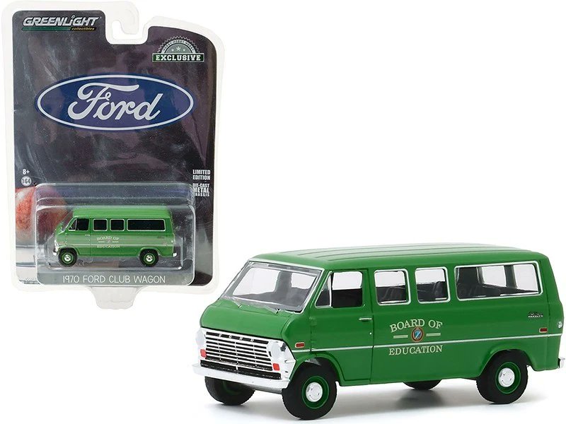 EicholtzSports's tweet image. Add a vintage vibe to your collection with the 1970 Ford Club Wagon Van “Board of Education” 1/64 Diecast by Greenlight. Perfect for diecast collectors and classic van enthusiasts! 🚐💚ebay.us/uhHpav
#ad #Ford #ClubVan #DiecastCars #Greenlight #ClassicCars #CarCollectors