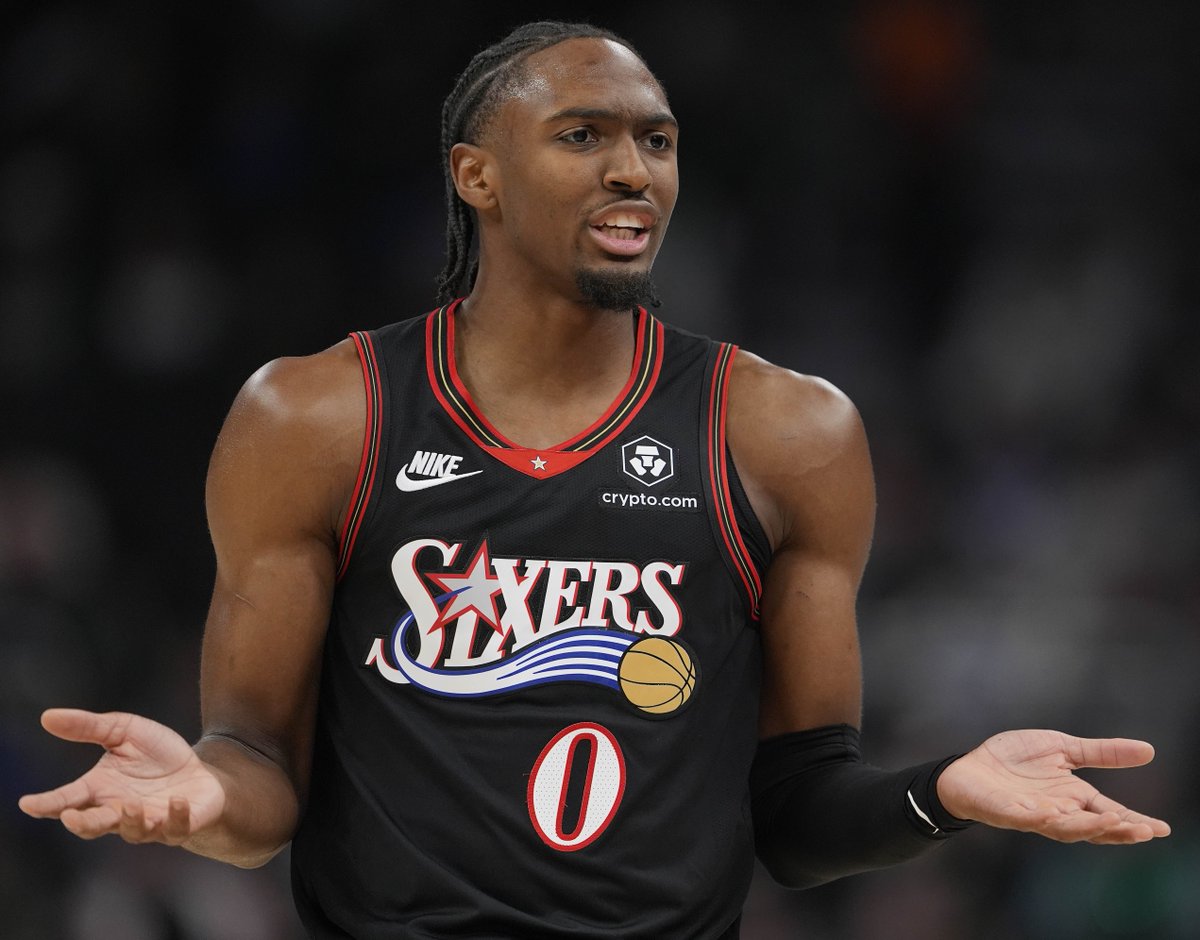 TYRESE MAXEY DROPS A 50-PIECE 🔥🔥🔥

54 PTS (CAREER-HIGH)
18-30 FG
9 AST
5 REB
3 STL
3 BLK
6 3PM

Philly wins in OT vs. Bucks 