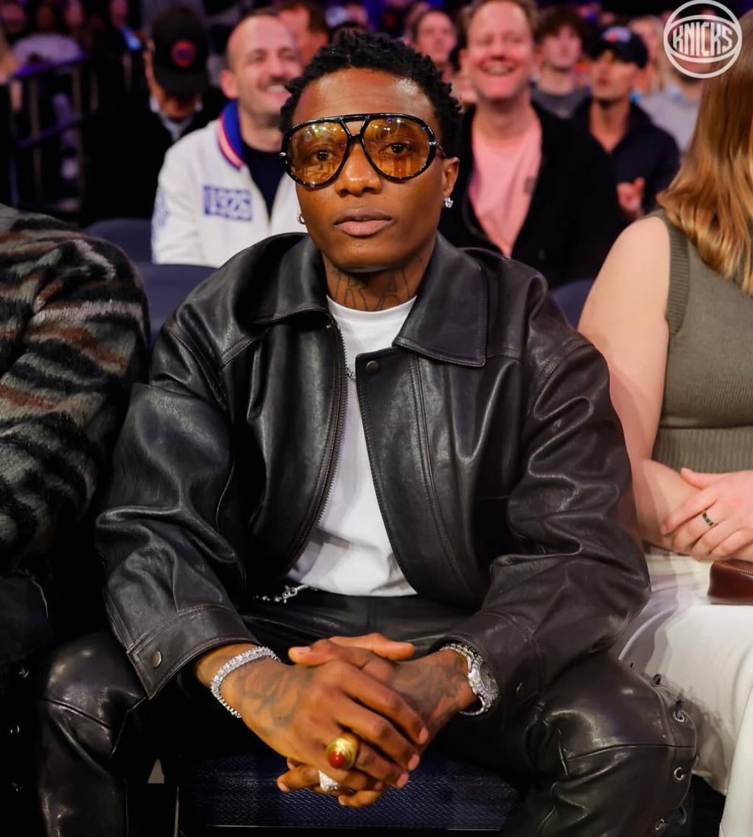 hypetribeng's tweet image. 🚨WIZKID (2025) 🦅 

— GIMME DAT
— KAI 
— SITUATION
— BILLIONAIRES CLUB 
— LIGHTER 
— ONE CONDITION
— DYNAMITE 
— FOREVER BE MINE 
— CASH FLOW 
— GETTING PAID
— BIG TIME 
— MONEY CONSTANT
— ABANGANI 
— FIESTA 
— EASY WITH ME 🆕
— NIGHTS IN THE SUN 🆕

0 MISS!